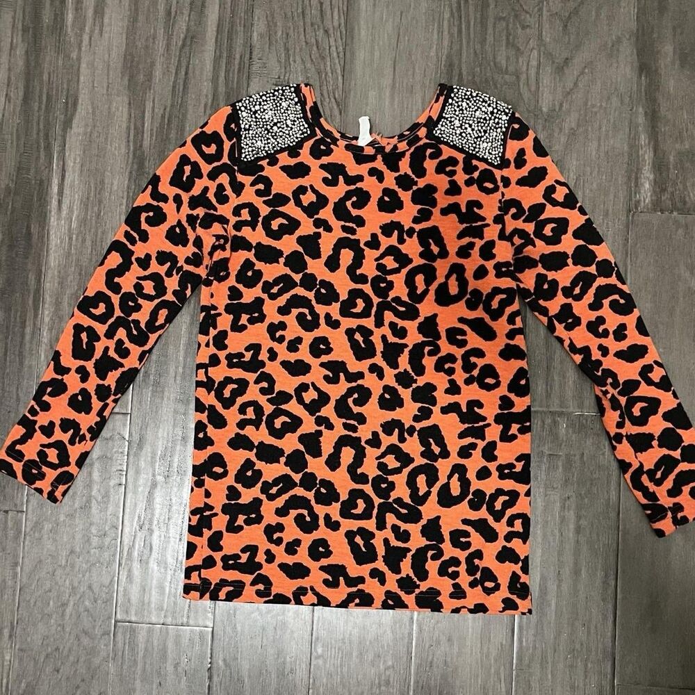 Orange and black cheetah print long sleeve top Size Small